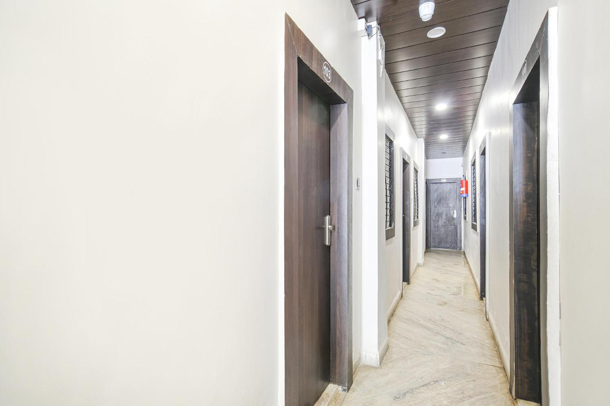 Fabhotel Shiva Grand Ujjain Exterior foto